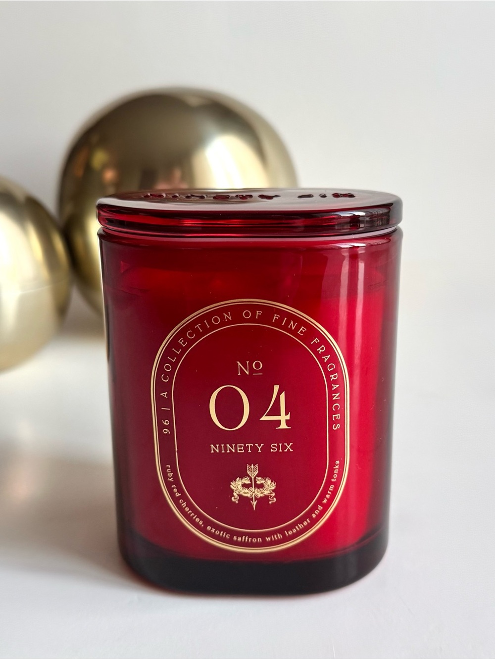 DW Home Ninety Six No. 04 2-Wick CandleRed Cherries, Saffron, Leather & Tonka